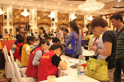 低价格高品质 安信地板工厂团购盛典成功举行